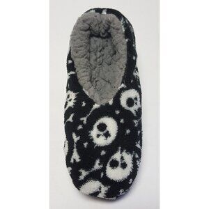 NEW Kid's Sherpa Lined Slippers with Skull & Cross Bone Size 13-1 New / Tag